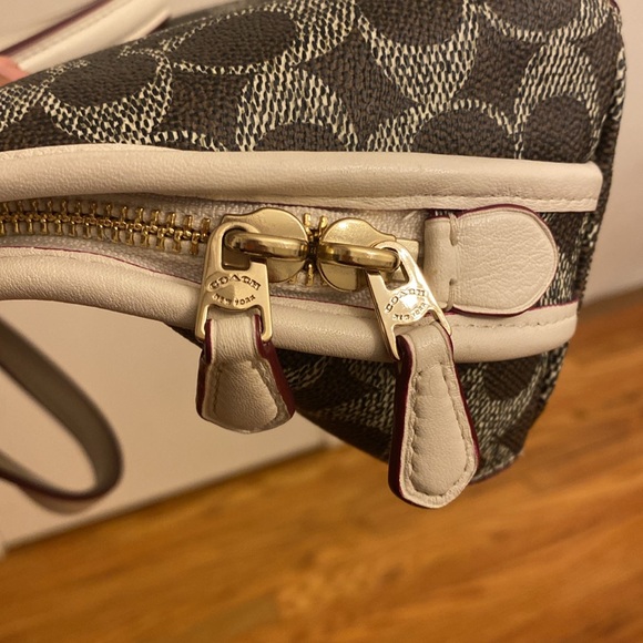 BNWOT Coach Signature Mini Prince Street Jacquard Satchel with Crossbody Strap - Picture 11 of 11